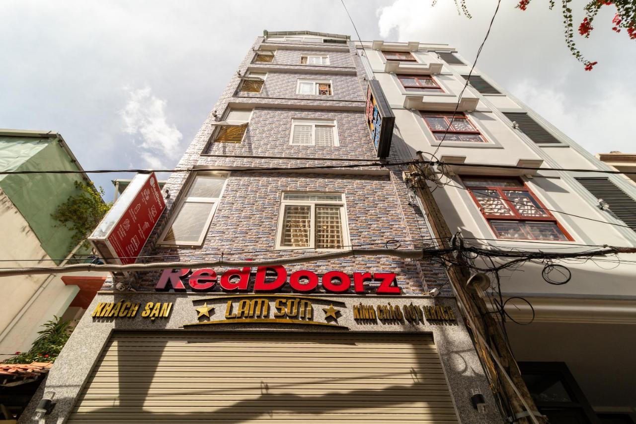 Reddoorz Near Etown 4 Hotel Ho Chi Minh City Bagian luar foto